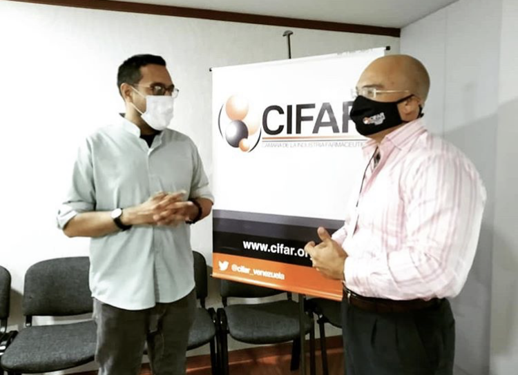 Exploran estrategias para fortalecer la industria farmacéutica mirandina