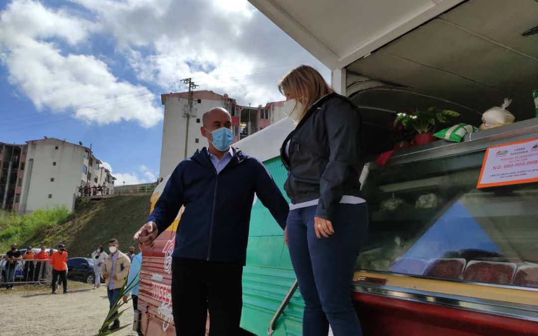 Arrancó sistema Guaica-Bus con venta de alimentos en Los Teques
