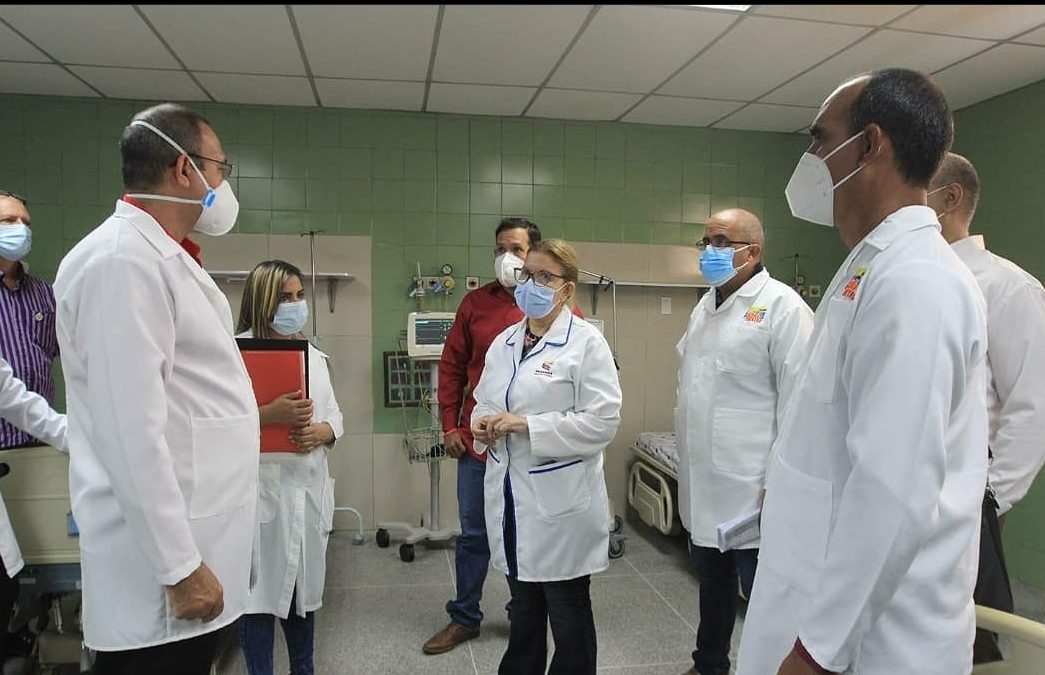 Gobernador Héctor Rodríguez celebra recuperación de pacientes Covid