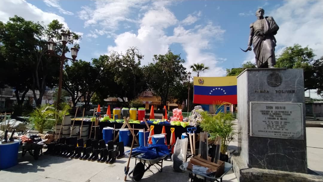 Entregan herramientas e insumos para fortalecer Plan de Rehabilitación Vial en Urdaneta