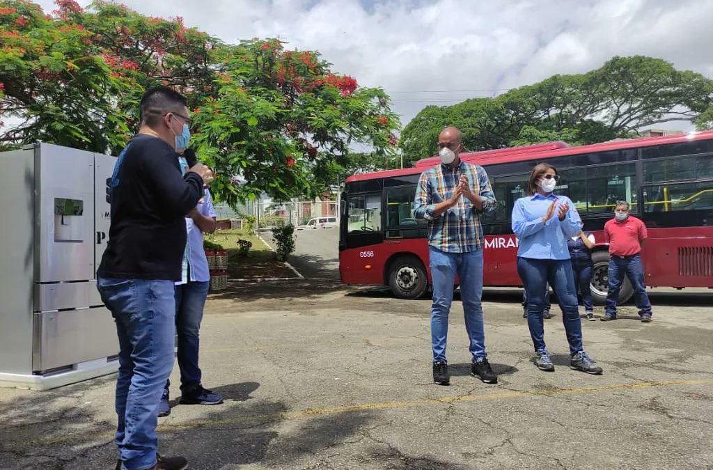 Colocarán más de 300 luminarias en avenida Intercomunal Guarenas-Guatire
