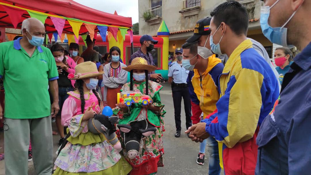 Estructuras comunitarias de Miranda impulsan gestión de gobierno
