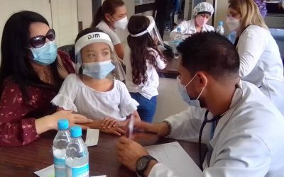 Comenzó vacunación anticovid para escolares de Simón Bolívar