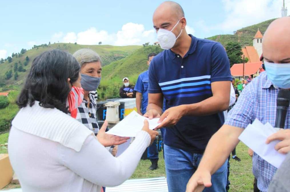 Atendidas comunidades de Altos Mirandinos con jornadas integrales