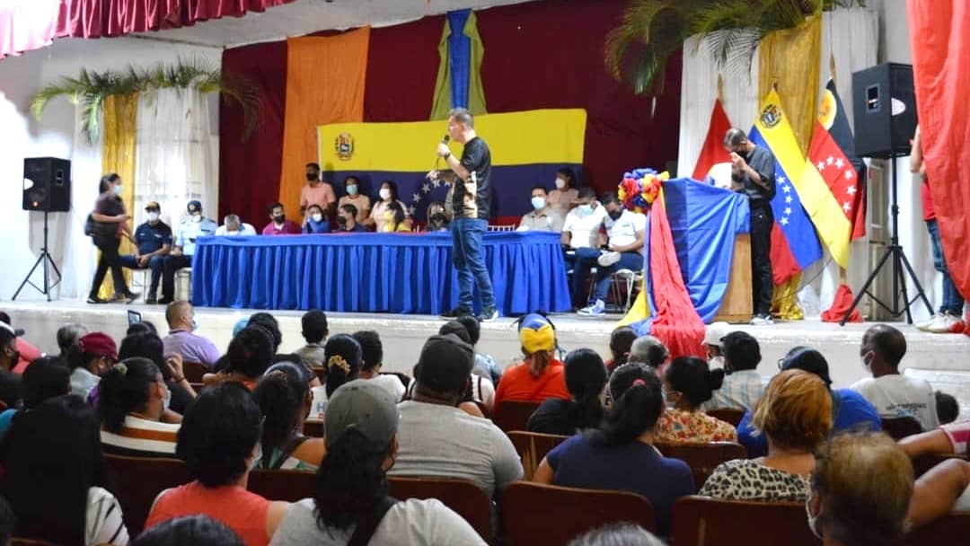 Emprendedores del estado Miranda participan en jornada de Parlamentarismo de Calle