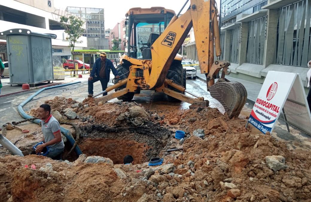 Hidrocapital mantiene desplegado su personal en parroquias del municipio Sucre