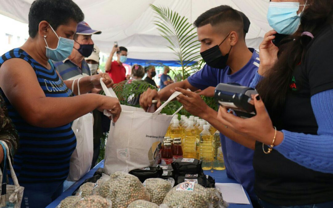 Distribuidas 9.5 toneladas de alimentos en primera Jornada de P de Producción en Los Teques