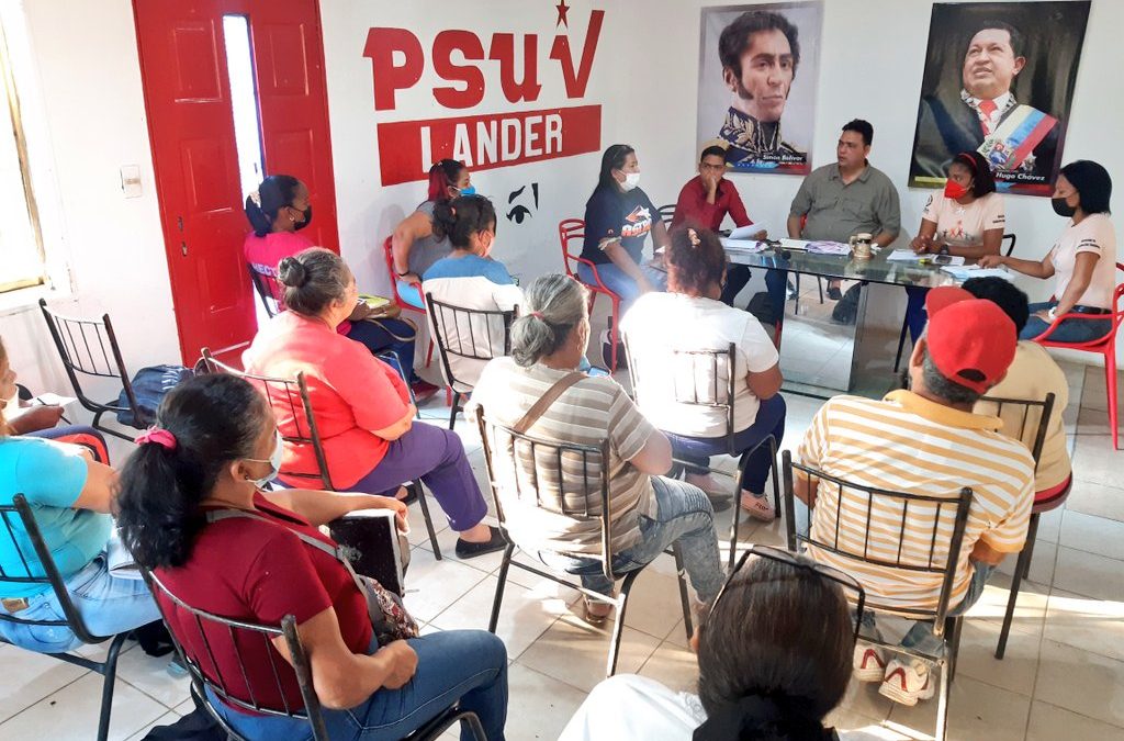 Inició plan de revisión y actualización de los Gobiernos Comunitarios de Miranda