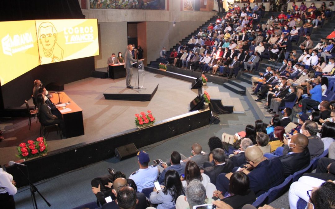 Héctor Rodríguez insta al aprovechamiento de las RRSS en la dinámica política