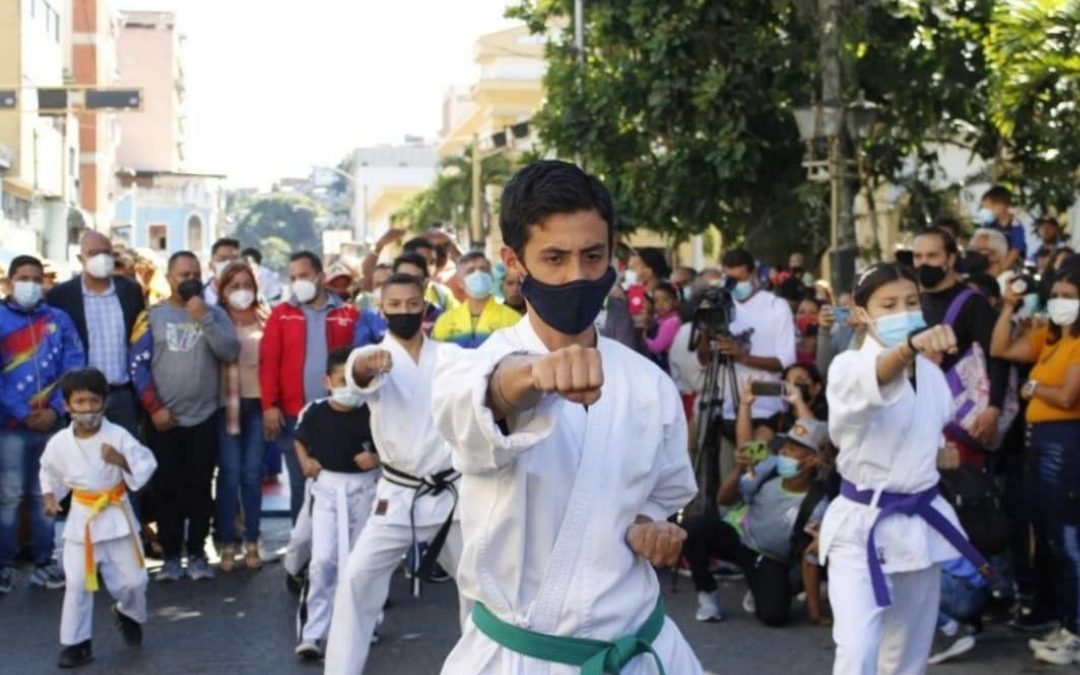 Plan deportivo llegará a 4000 comunidades de Miranda