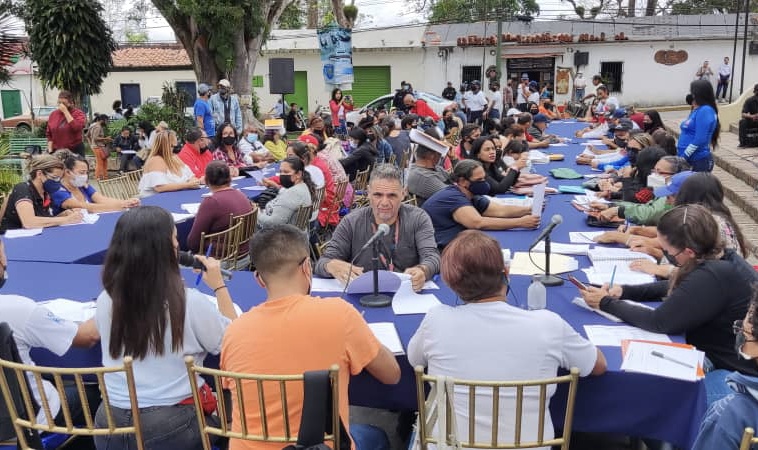 En San Diego de Los Altos debatieron plan de desarrollo parroquial