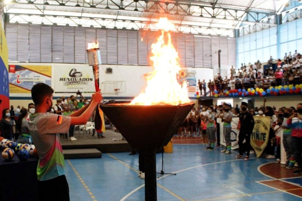 Más de 77 mil alumnos participan en Juegos Deportivos Estudiantiles Miranda 2022