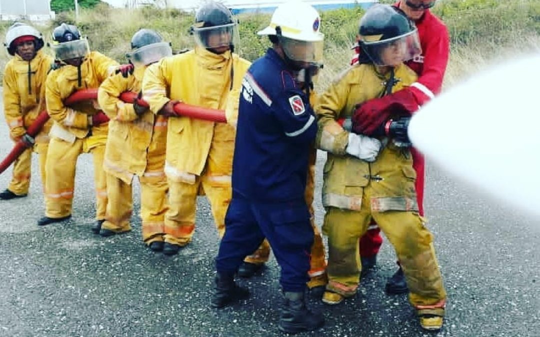 Comenzó captación de jóvenes mirandinos para el programa de formación bomberil y ciencias del fuego
