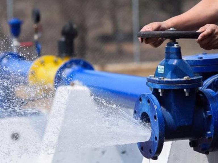Continúan trabajos para potenciar distribución de agua en ejes mirandinos