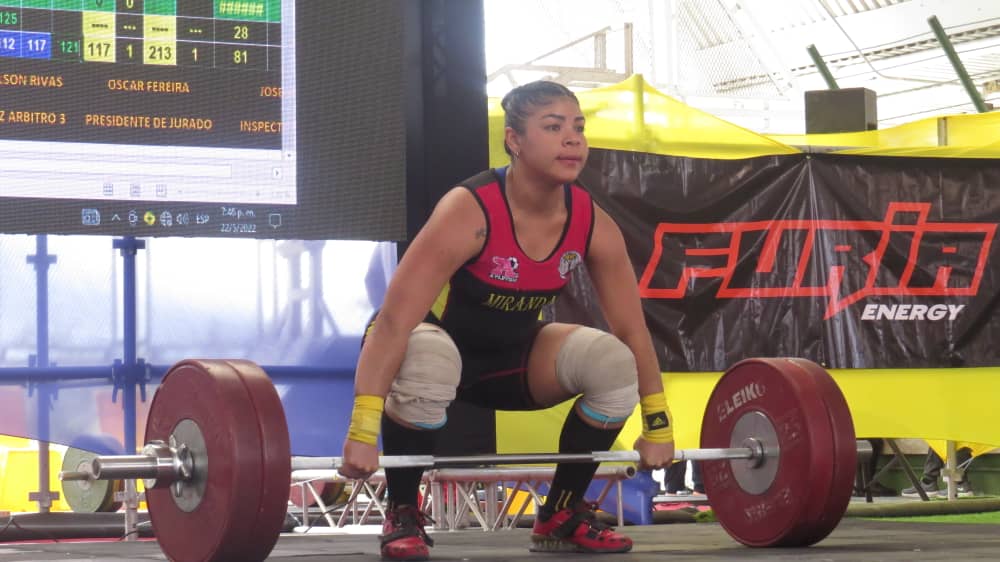 Miranda destacó en nacional de pesas