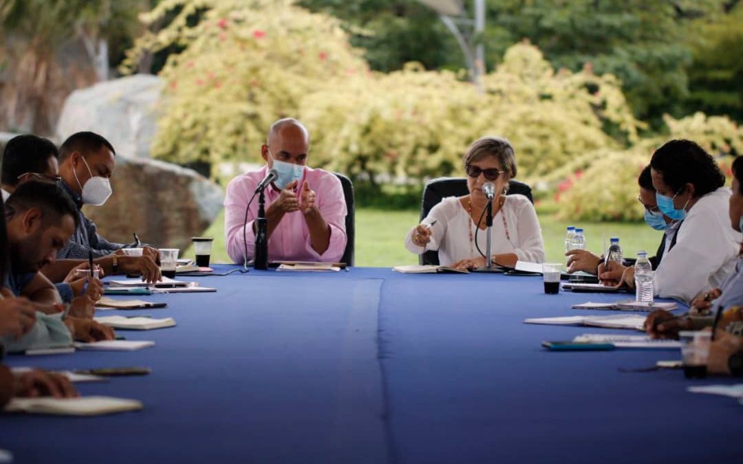 Fortalecen atención integral a estudiantes y docentes mirandinos