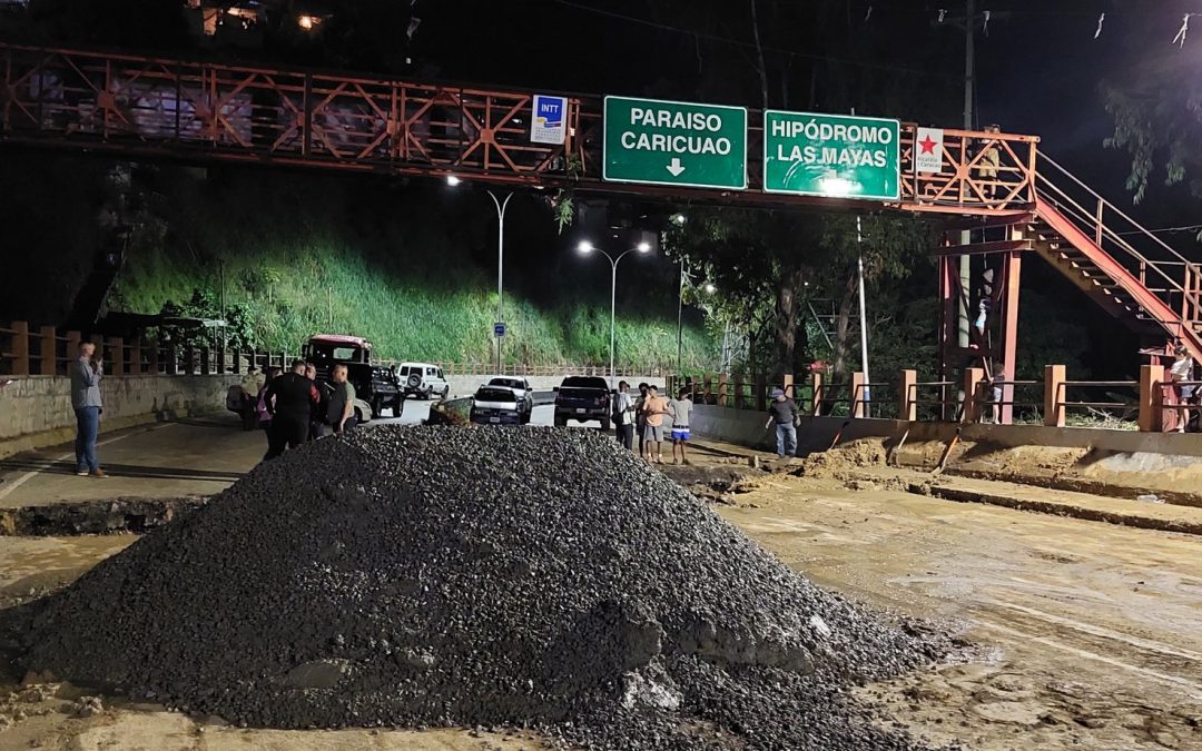 Se mantienen labores de construcción en la Panamericana