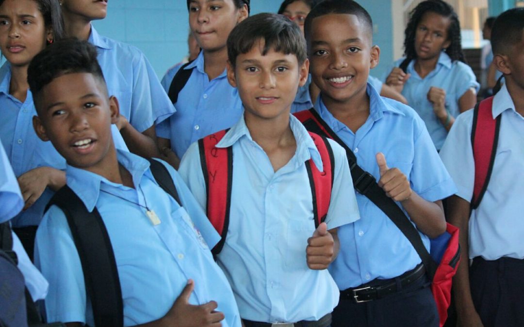 Directores educativos se forman para proteger a niños y adolescentes en colegios de Guarenas