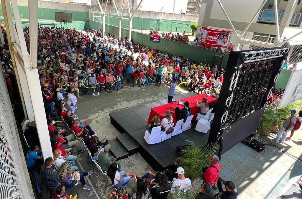 Altos Mirandinos juramentó su equipo promotor del Congreso de la Nueva Época