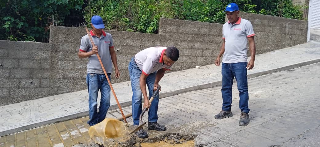 Reparado bote de agua en Charallave a través de VenApp