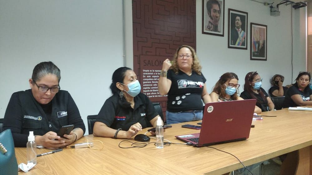 Miranda presente en primer encuentro animalista del Congreso de la Nueva Época