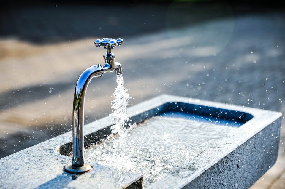 Normalizan distribución de agua potable en Mata de Coco