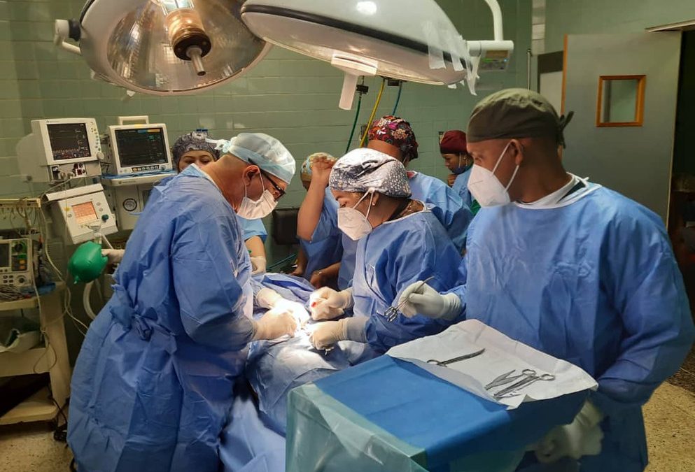 Realizan jornada de esterilización quirúrgica a mujeres de Santa Lucía