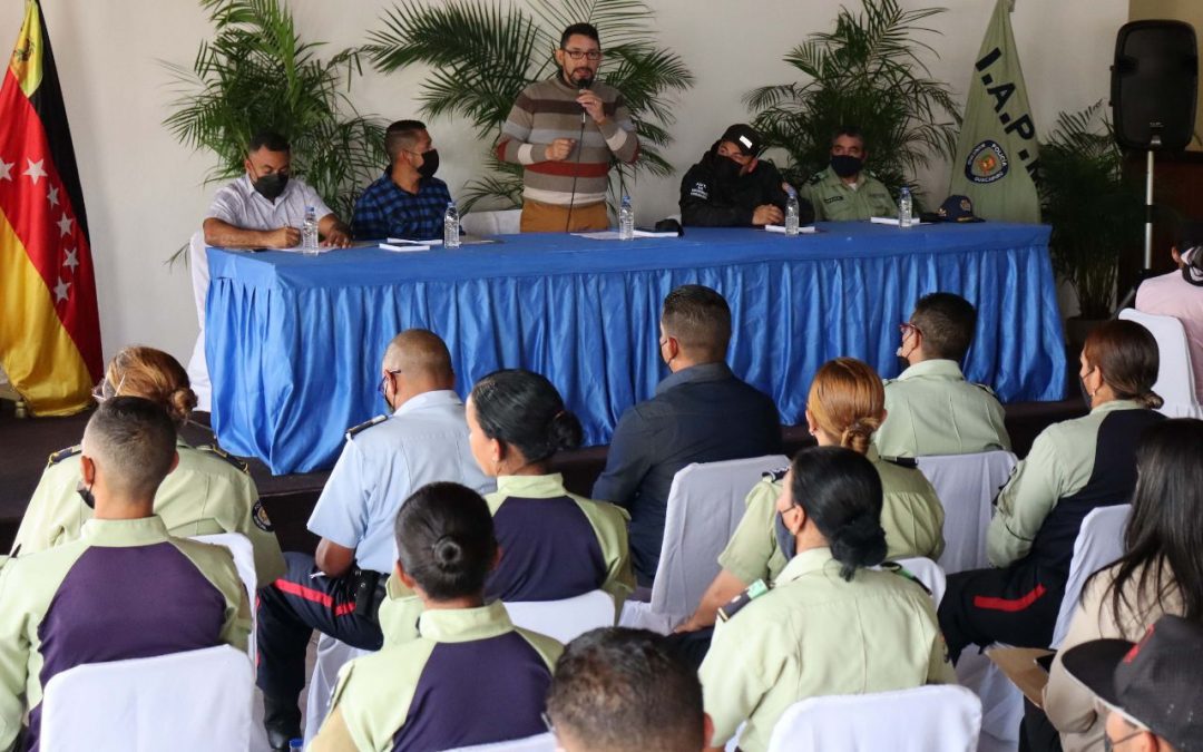 Dictan diplomado en Gerencia Policial en Guaicaipuro