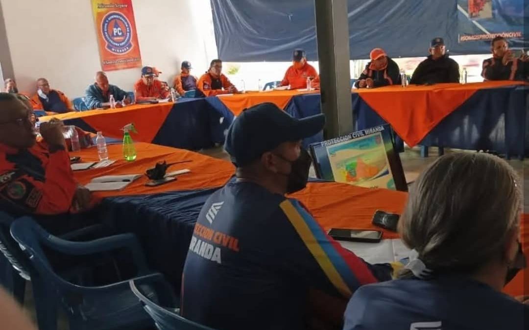 Protección Civil Miranda evalúa plan de contingencia por lluvias