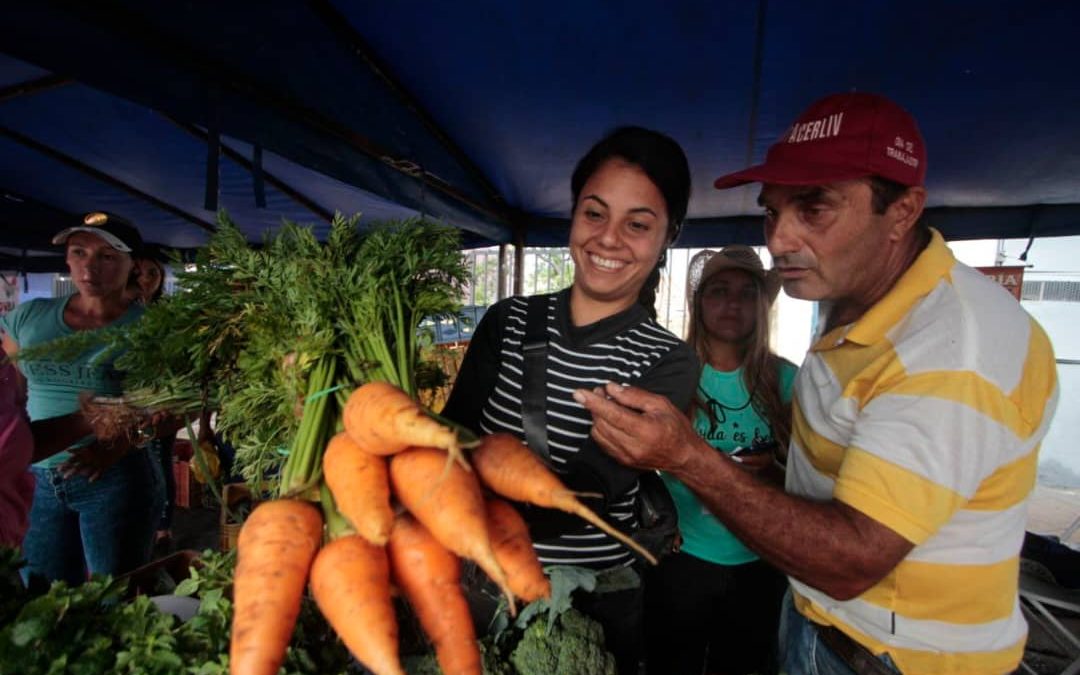 Jornada social brindó atención a 2.000 familias de Zamora