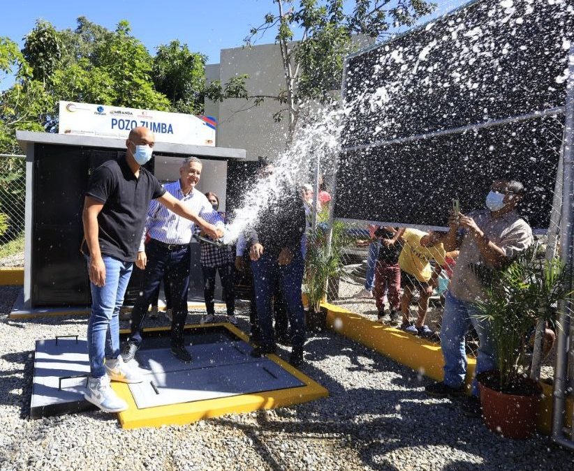 Agua directa llega a familias de Filas de Mariche con inauguración del pozo Zumba