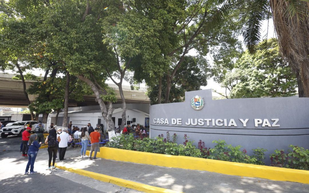 Avanza rehabilitación de la Casa de Justicia y Paz de Petare