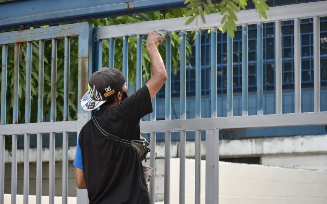 Avanzan trabajos de rehabilitación del colegio Las Maravillas en Mamporal