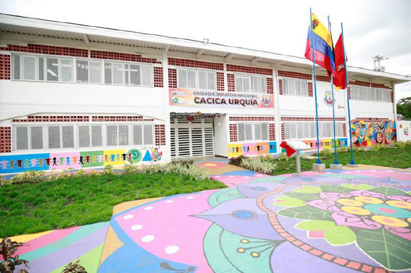 Escuela Cacica Urquía de Ocumare del Tuy estrena espacios