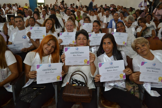 Más de 300 mirandinos se diplomaron como emprendedores en Valles del Tuy