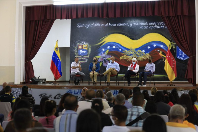 Instalan I Congreso Mirandino de Educación Matemática