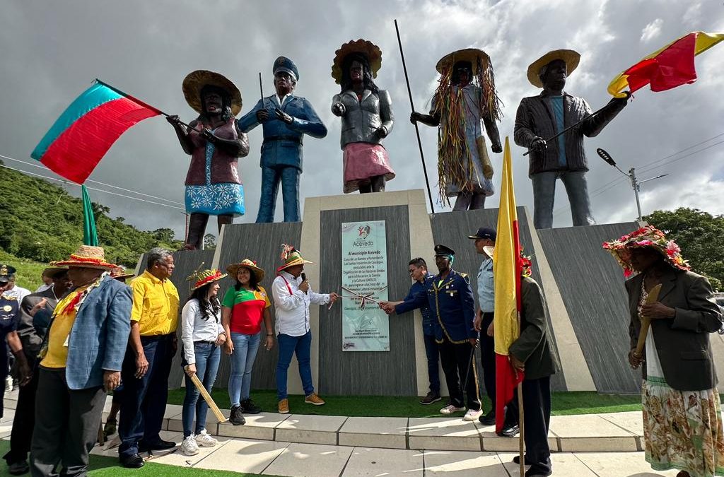 Inauguración de monumento rindió tributo a Santos Inocentes de Caucagua