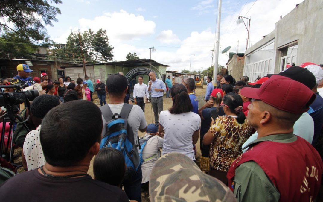 Avanza construcción de acueducto en Samán de Dios tras Consulta Popular