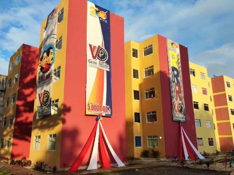 Entregaron viviendas en Urbanismo El Paso de Los Teques