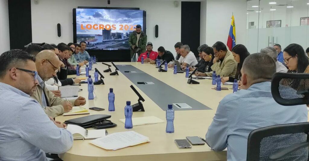 Sector Industrial mirandino avanza en la simplificación de trámites