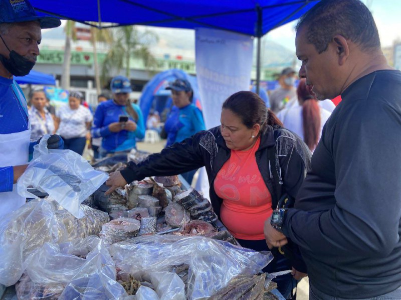 Más de 5.000 kilos de pescado se distribuyeron en Petare