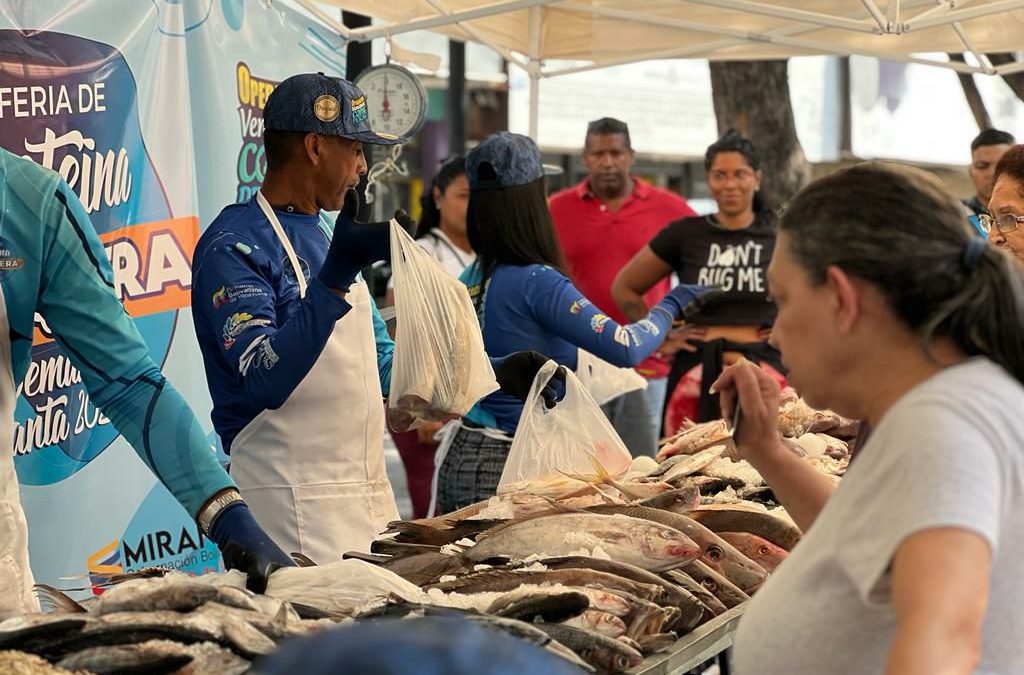 Comenzó feria Venezuela Come Pescado en Chacao