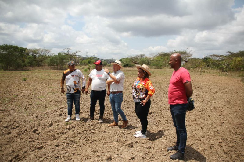 Escuelas de Ocumare del Tuy recibieron dotación agrícola