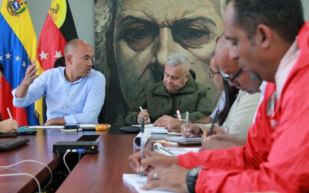 Revisan avances del plan de mantenimiento vial de Miranda