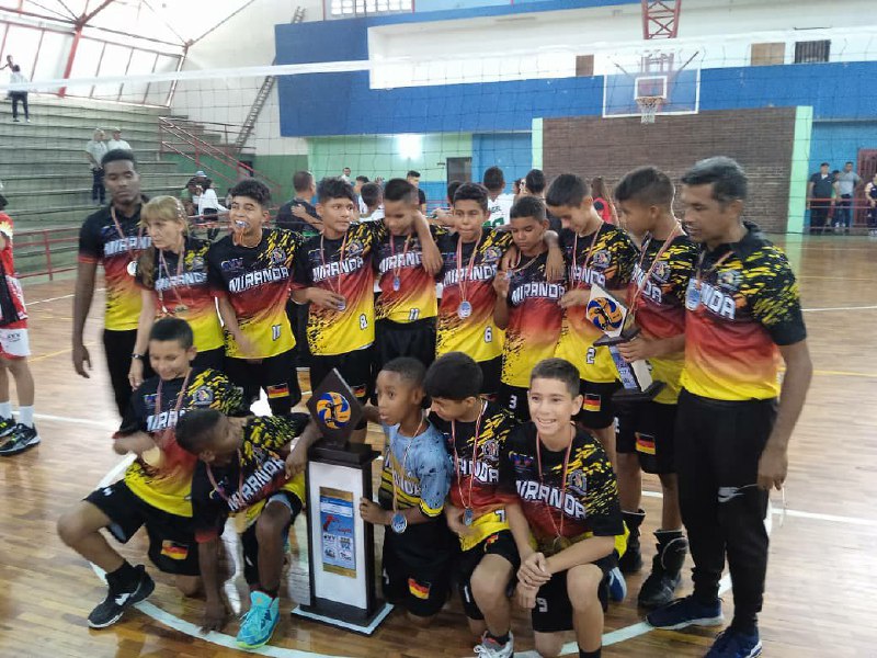 Miranda es el campeón del nacional masculino de minivolibol