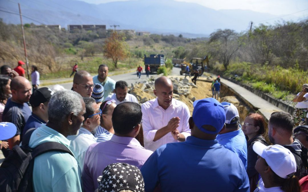 Avanzan trabajos de rehabilitación en Nueva Casarapa solicitados en Con Maduro+