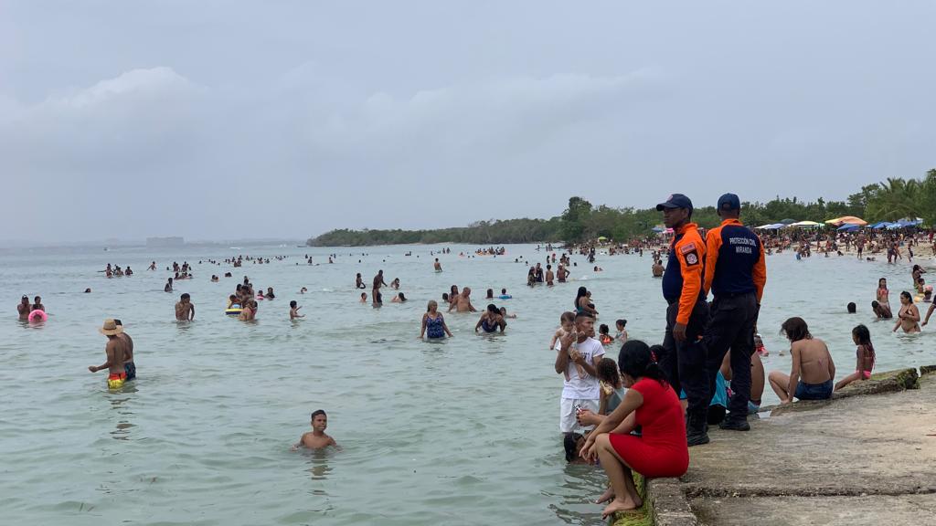 Temporadistas califican como positivo despliegue de seguridad en Miranda