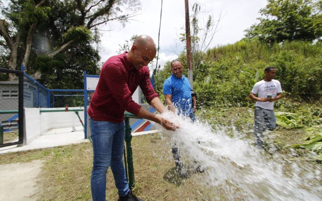 Entregados proyectos de agua en Barlovento solicitados en Consulta Popular 2022