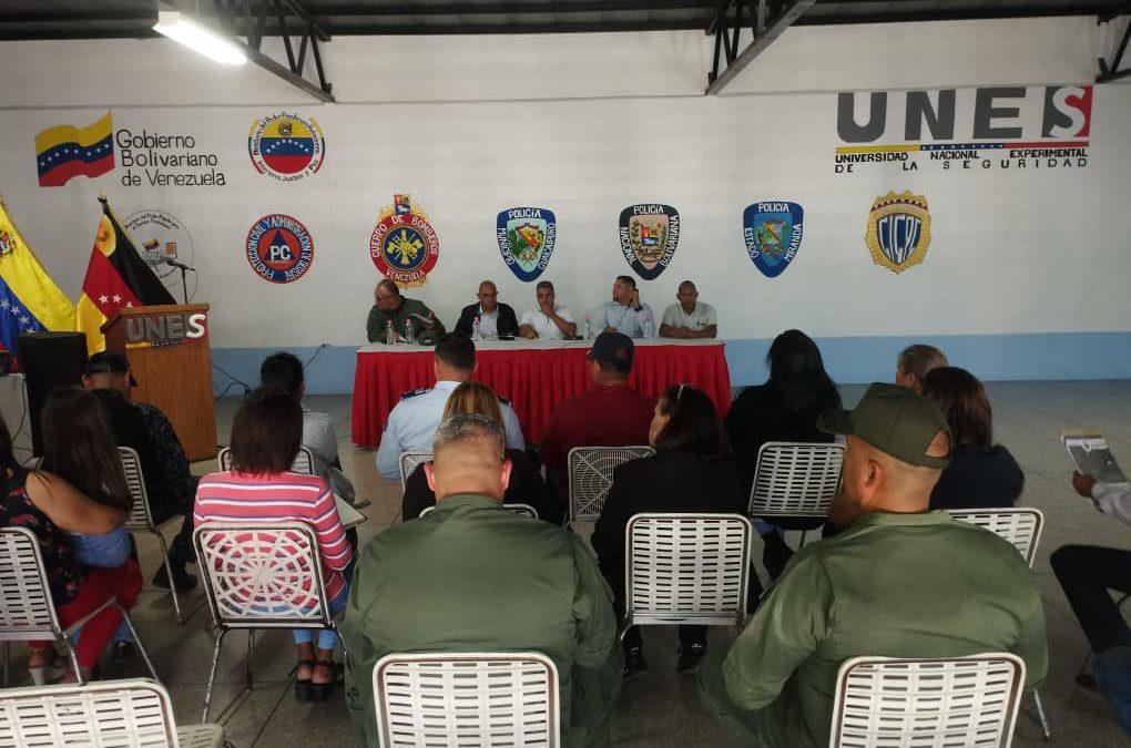 En Altos Mirandinos debatieron sobre proyecto de ley de seguridad