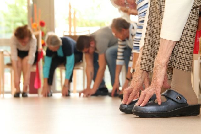 Clubes de actividad física pondrán en movimiento a adultos mayores de Miranda